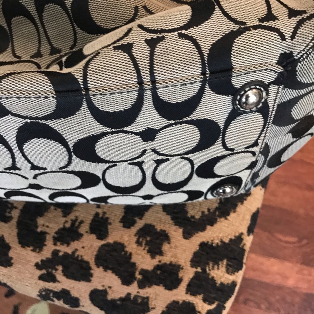 Shoulder bag - Picture 7 of 8